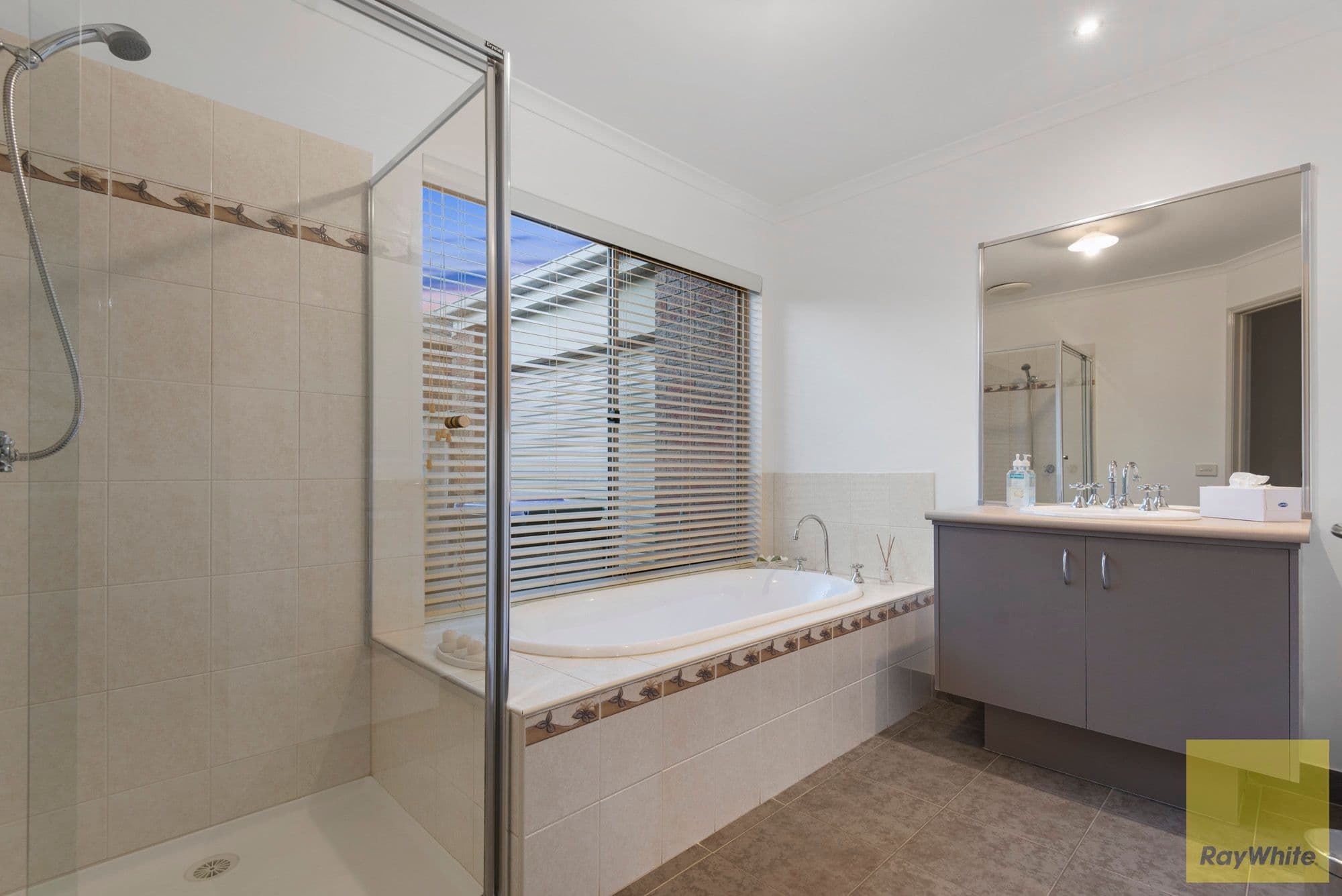 9 Bradman Drive, Tarneit VIC 3029, Tarneit - Thumbnail 7