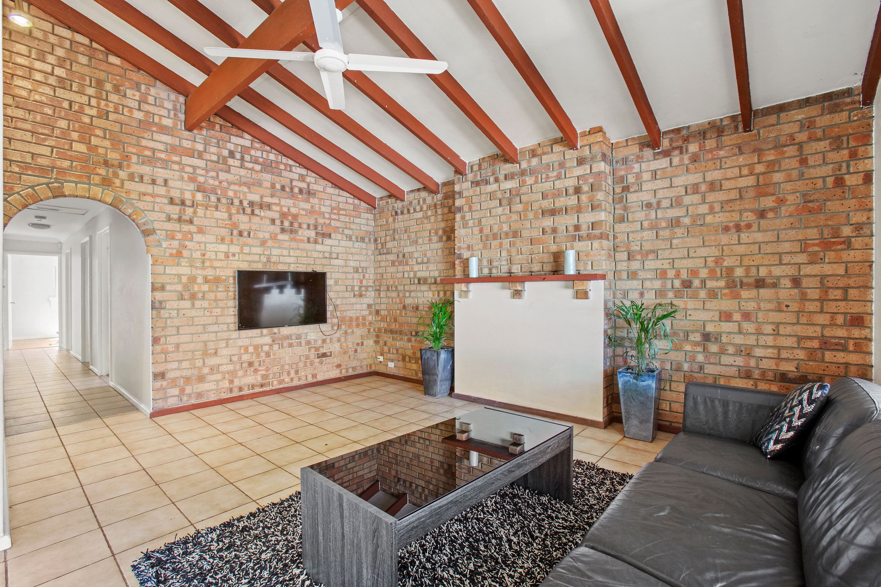 6 Greenway Avenue, Thornlie WA 6108, Thornlie - Thumbnail 6