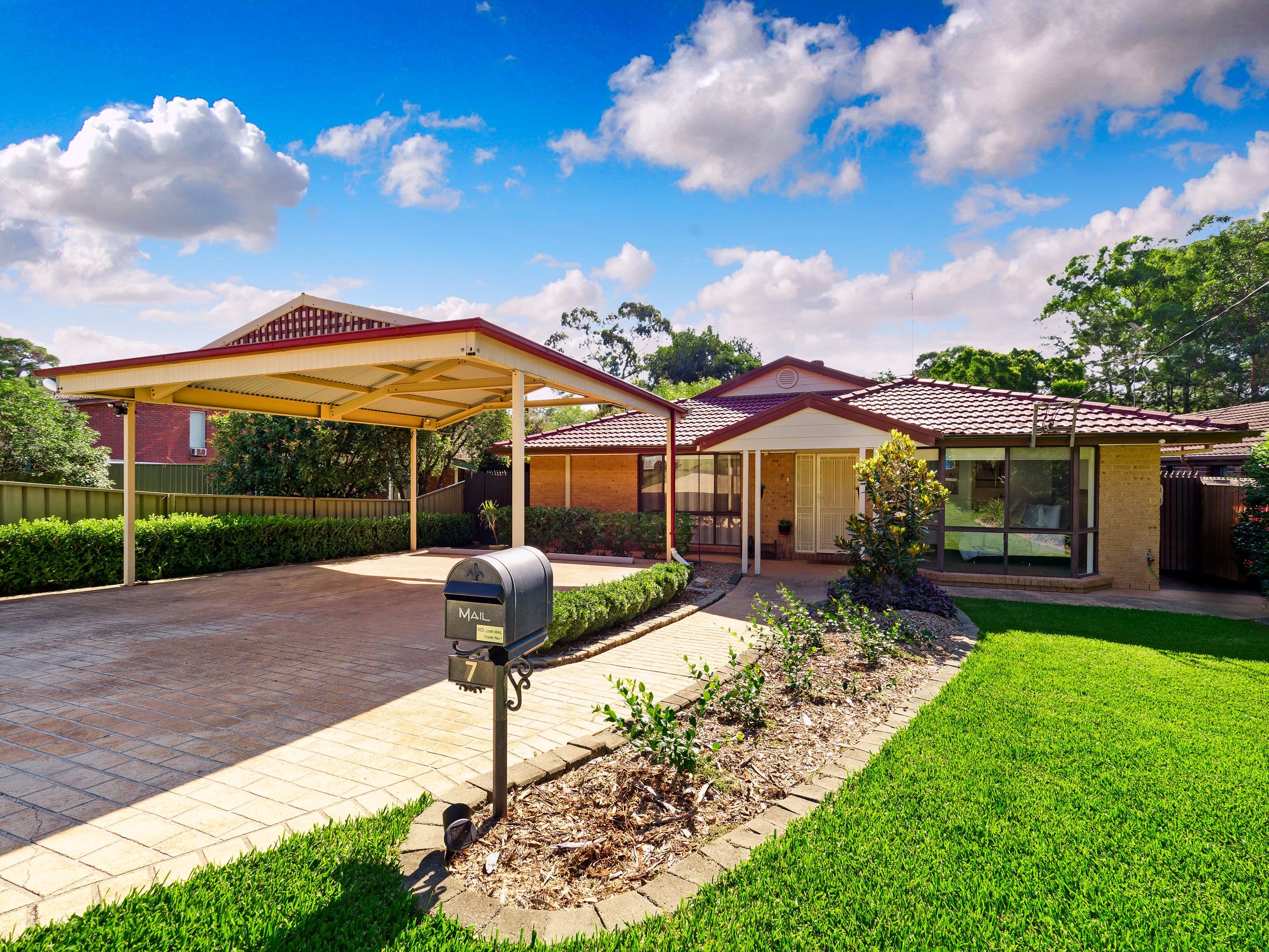 7 Raymond Street, Freemans Reach - Image 1