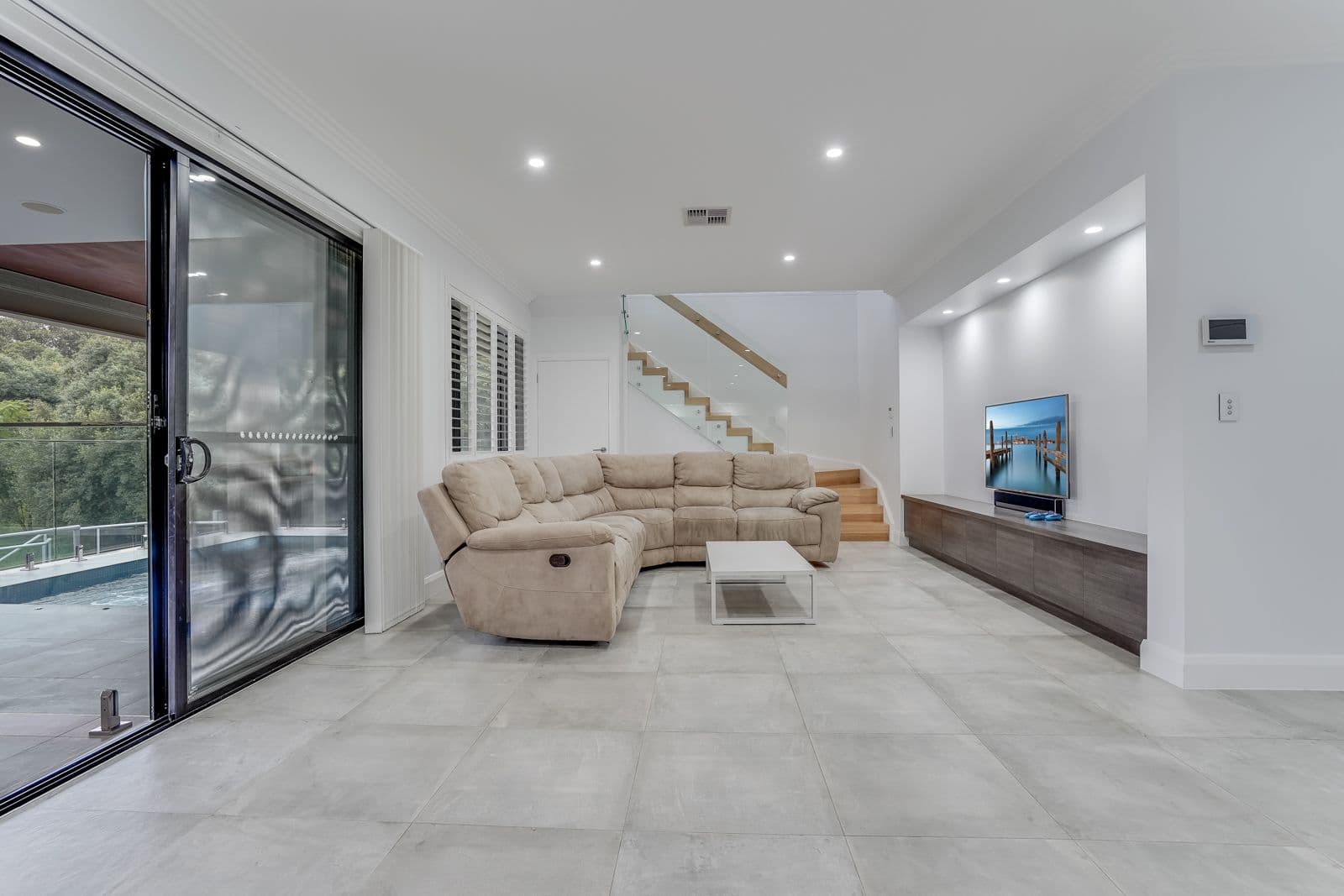 15 Wylarah Close, Glen Alpine NSW 2560, Glen Alpine - Thumbnail 4