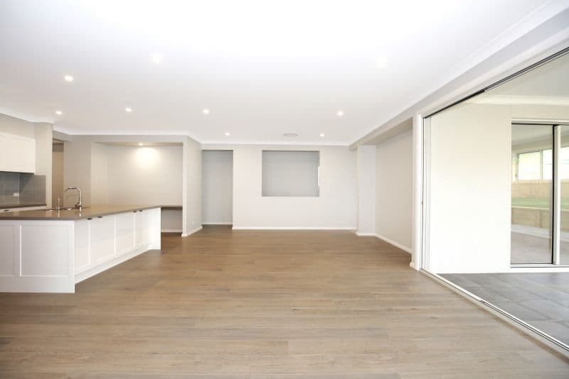 8 Parker Crescent, Berry - Thumbnail 5