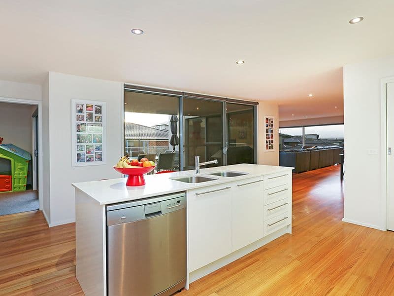 9 Swanbourne Avenue, HIGHTON VIC 3216, Highton - Thumbnail 7