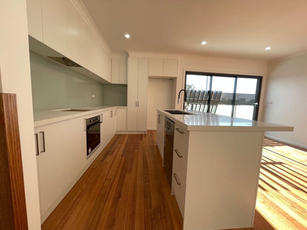 36 Seston Street, Reservoir VIC 3073, Reservoir - Thumbnail 4