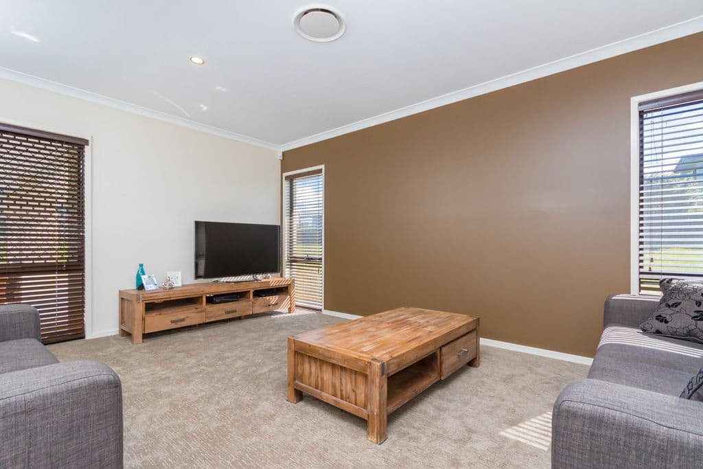 132 Mountaintrack Drive, Wamuran QLD 4512, Wamuran - Thumbnail 8