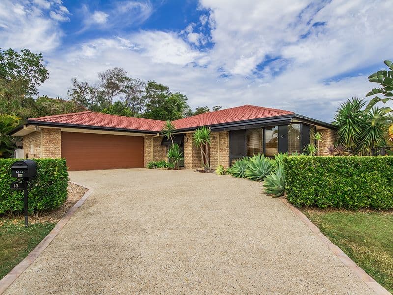 13 Fainter Court, Pacific Pines QLD 4211, Pacific Pines - Thumbnail 2