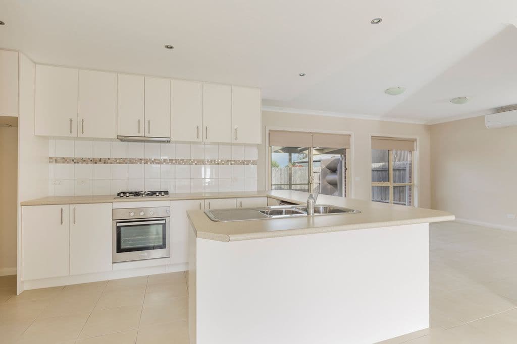 66 St Albans Street, St Albans Park VIC 3219, St Albans Park - Thumbnail 2