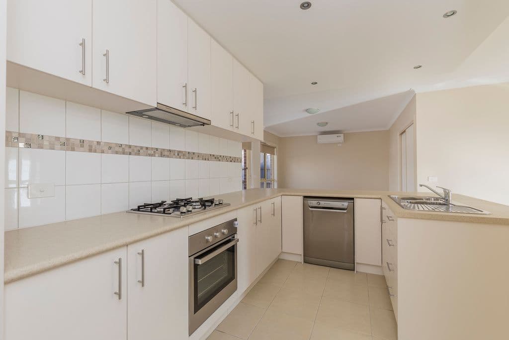 66 St Albans Street, St Albans Park VIC 3219, St Albans Park - Thumbnail 6