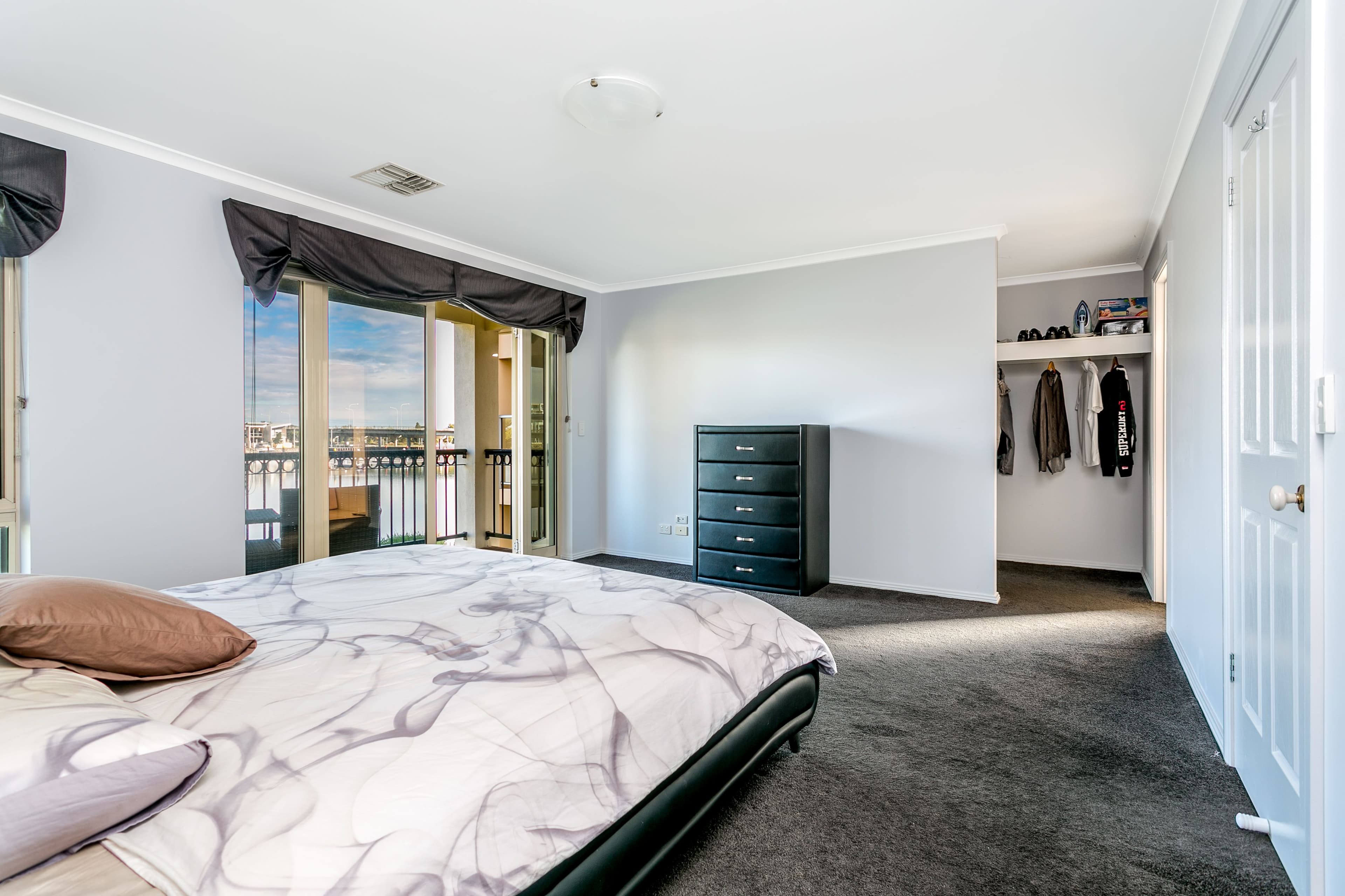9 Sarnia Way, Port Adelaide SA 5015, Port Adelaide - Thumbnail 8