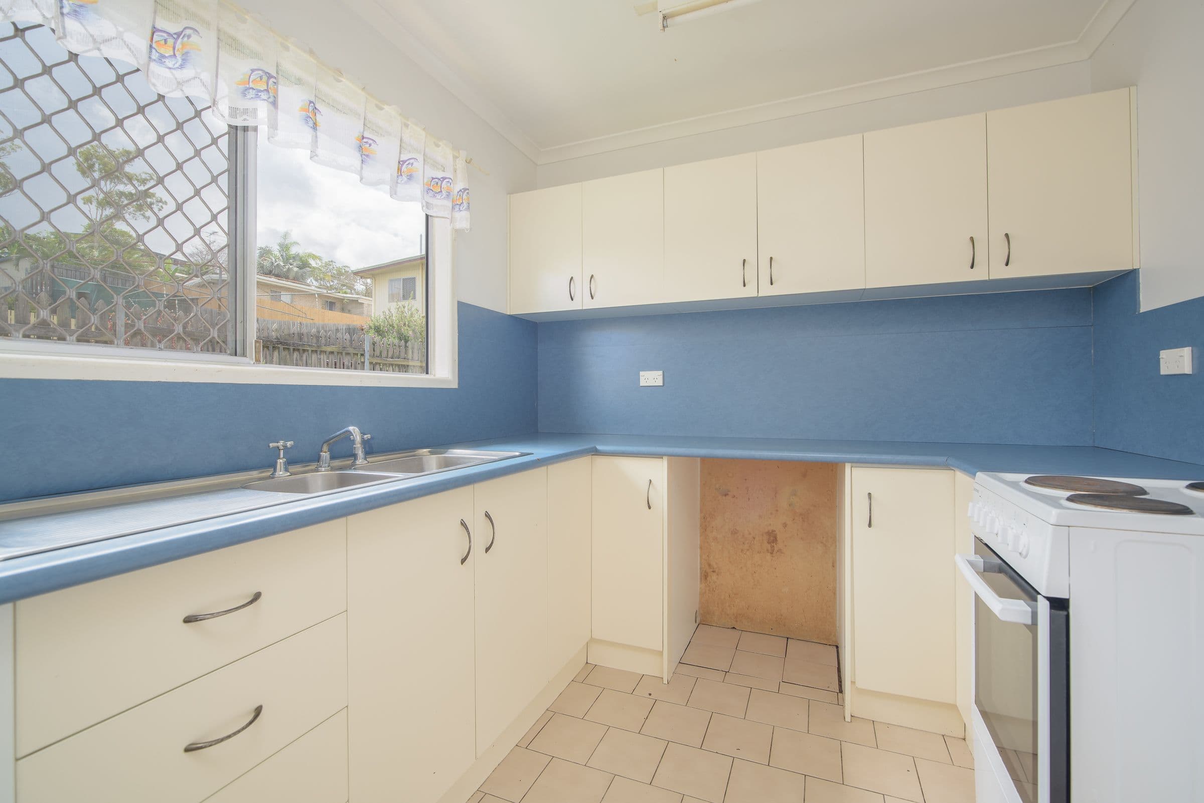 6 Tudman Street, West Gladstone QLD 4680, West Gladstone - Thumbnail 4
