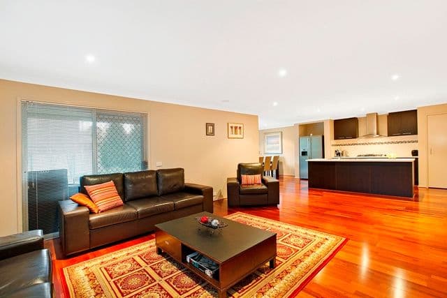 3 Burnett Crescent, RESERVOIR VIC 3073, Reservoir - Thumbnail 3