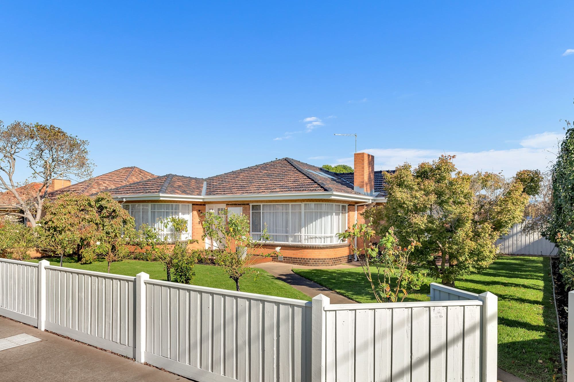 37 Anderson Street, Werribee VIC 3030, Werribee - Thumbnail 2