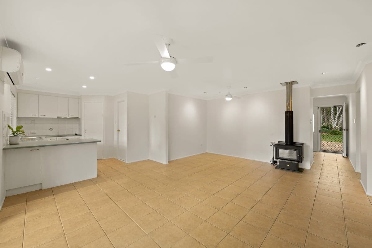 16 Cawdor Drive, Highfields QLD 4352, Highfields - Thumbnail 4