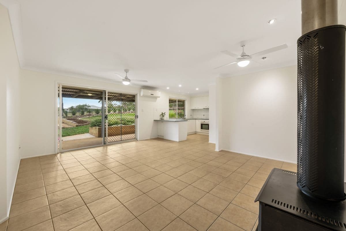 16 Cawdor Drive, Highfields QLD 4352, Highfields - Thumbnail 6