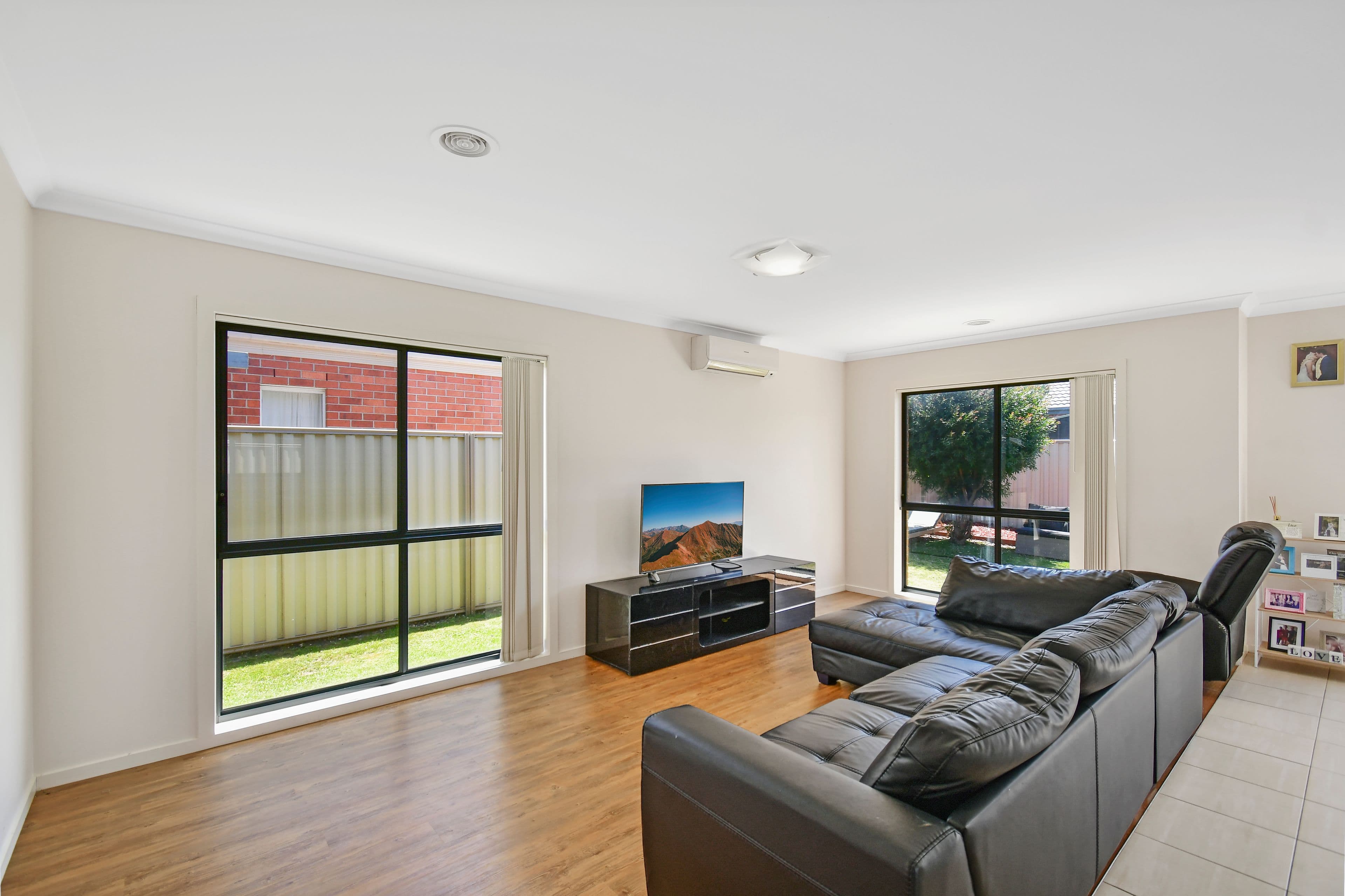 10 Rosella Avenue, Pakenham VIC 3810, Pakenham - Thumbnail 4