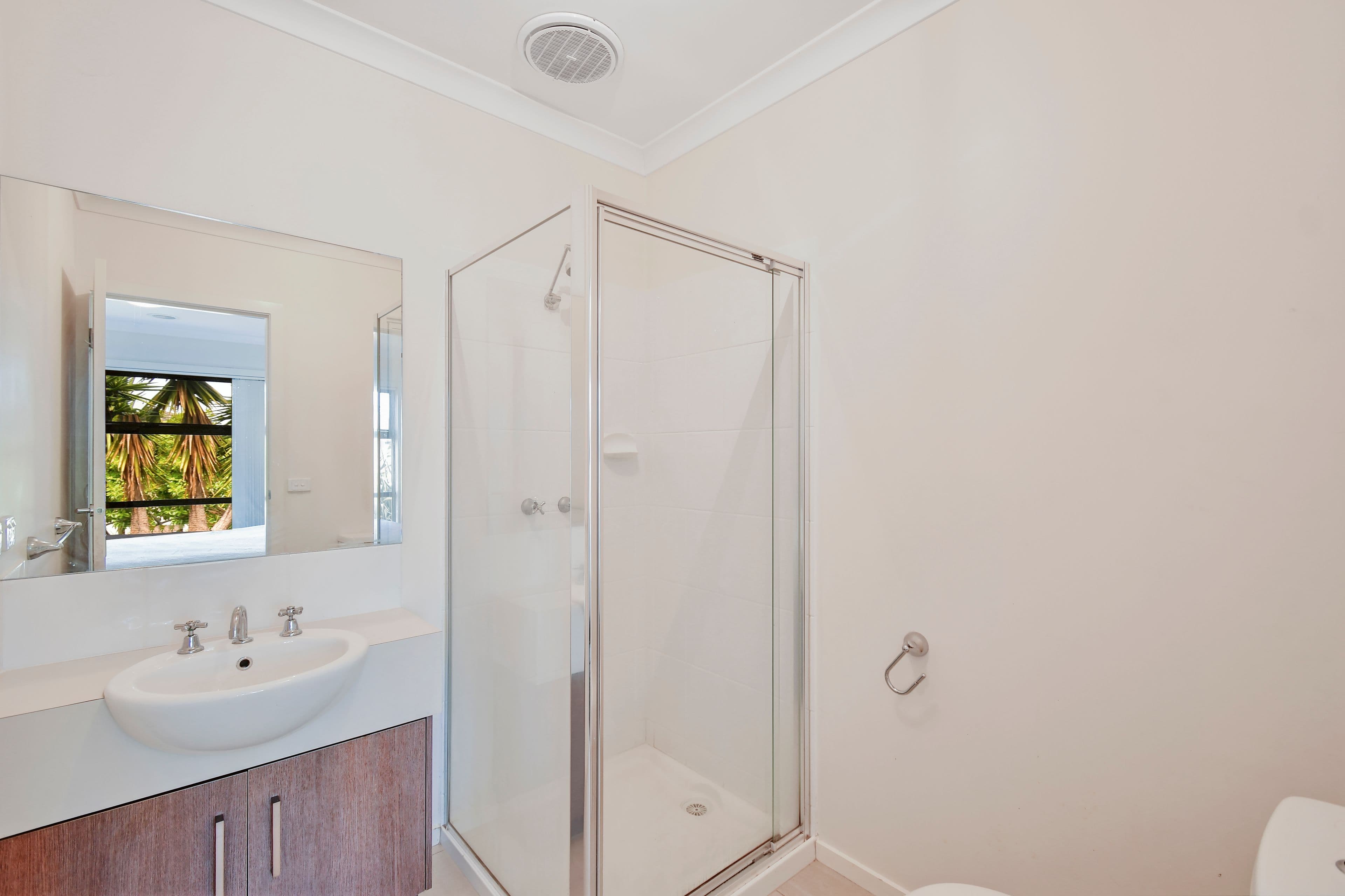 10 Rosella Avenue, Pakenham VIC 3810, Pakenham - Thumbnail 6