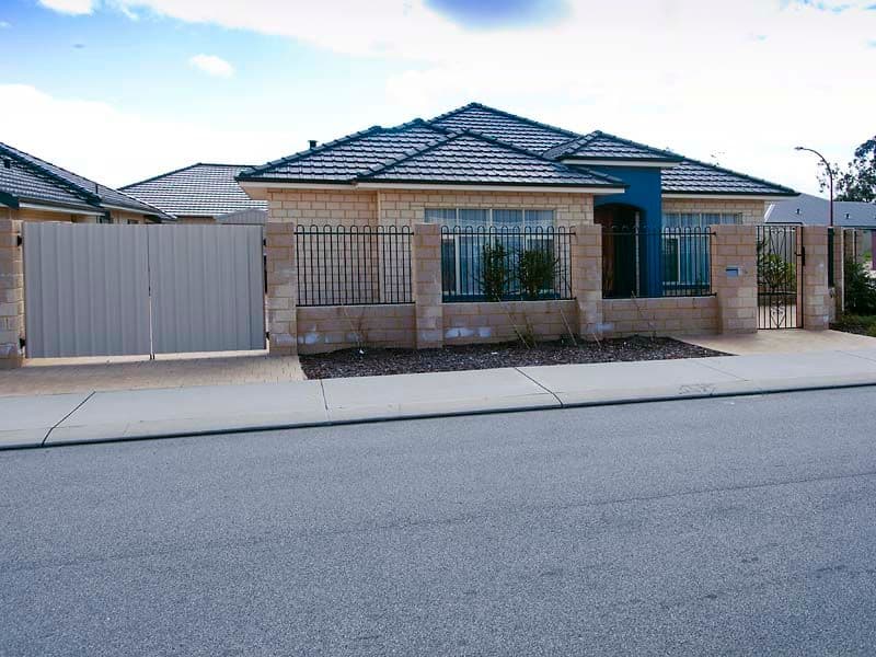 6 O'Connor Loop, CANNING VALE WA 6155, Canning Vale - Thumbnail 2