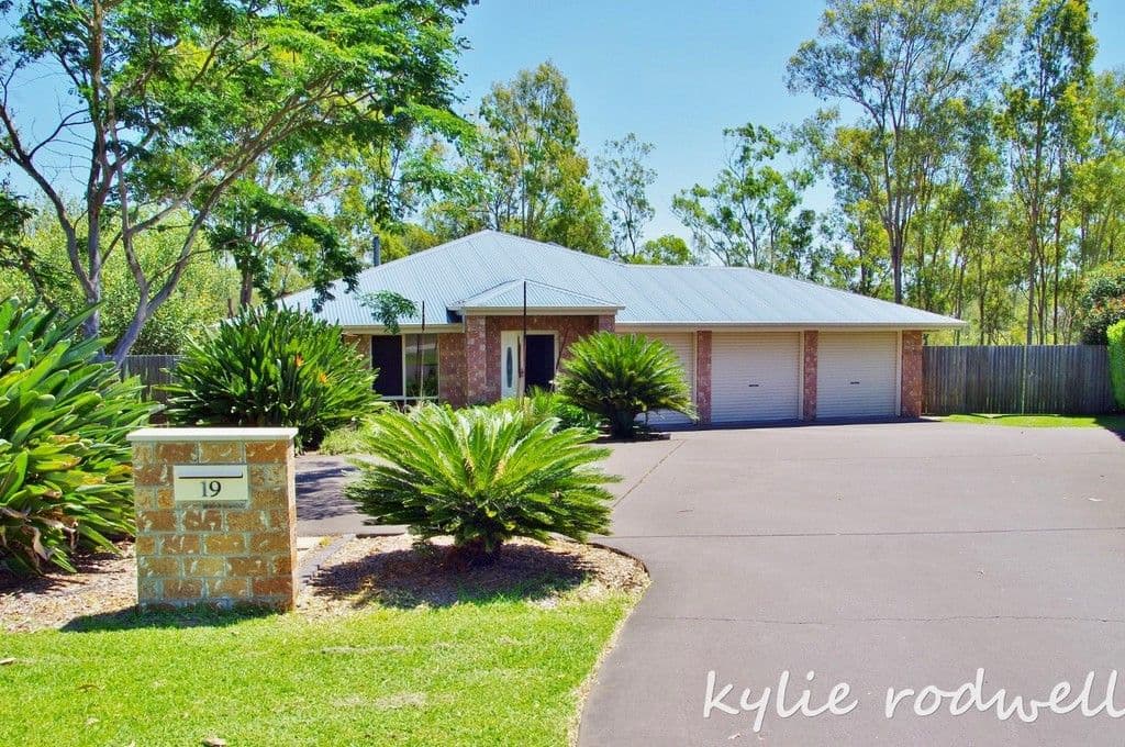 19 Paxton Court, Gleneagle QLD 4285, Gleneagle - Image 1