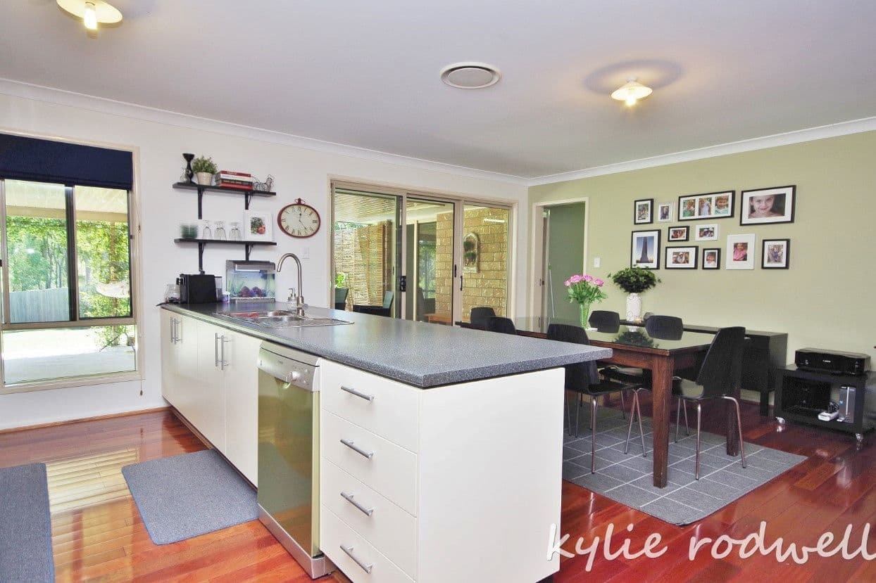 19 Paxton Court, Gleneagle QLD 4285, Gleneagle - Thumbnail 5