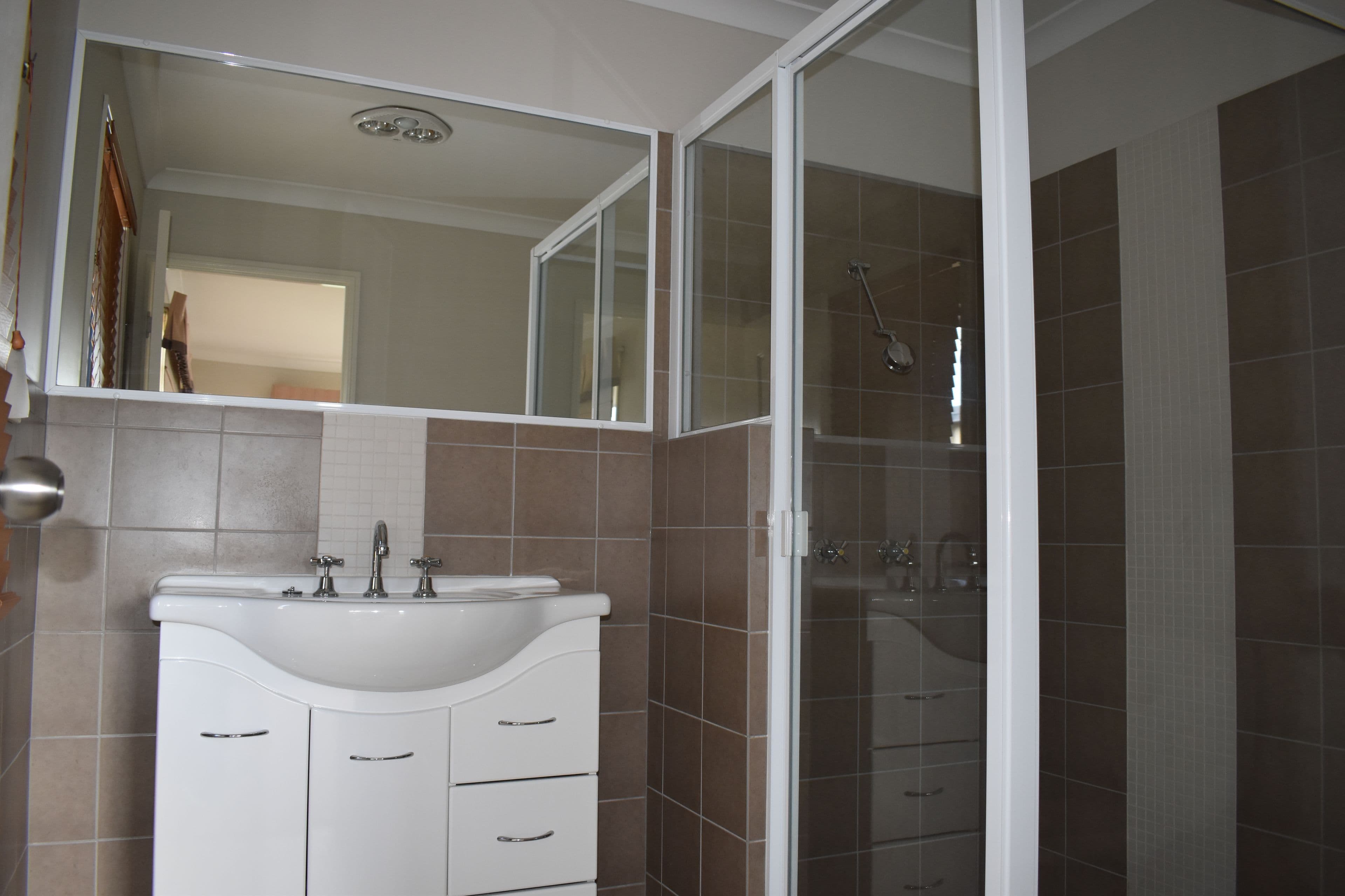 51 Crinum Crescent, Emerald QLD 4720, Emerald - Thumbnail 5