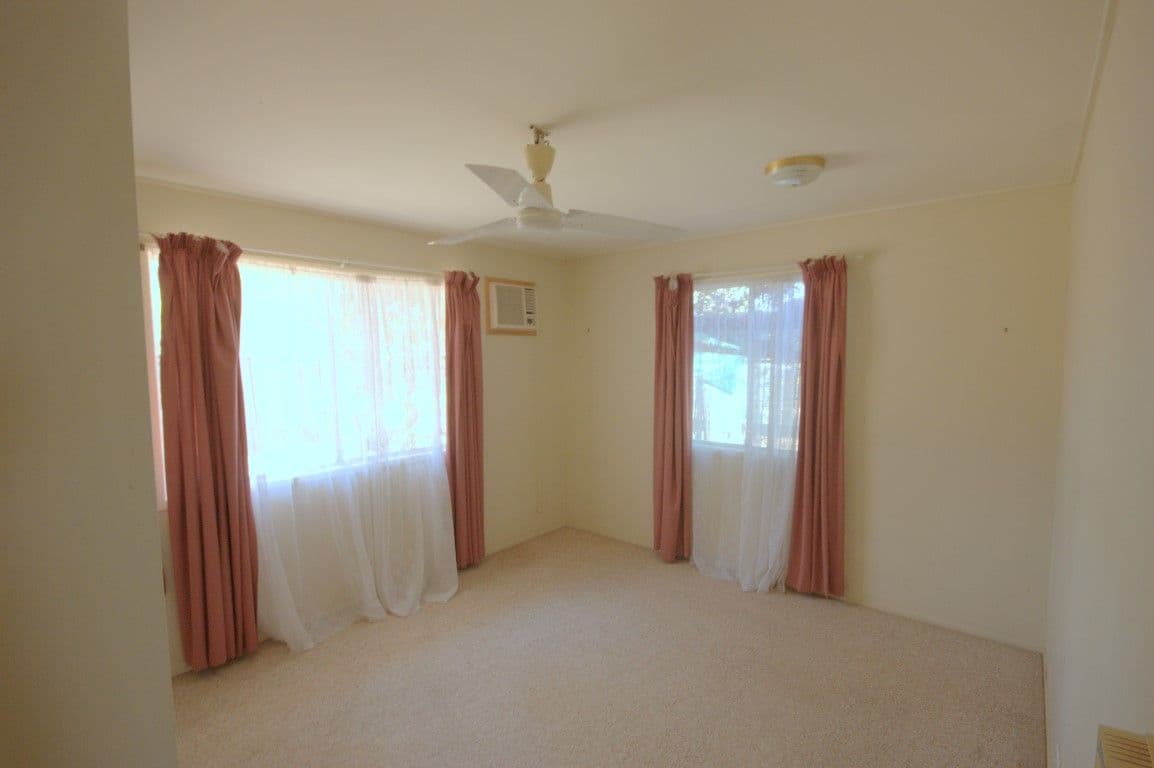 29 Shannon Crescent, DYSART QLD 4745, Dysart - Thumbnail 8