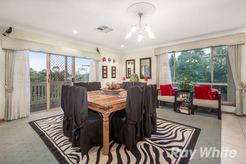 82 Blossom Park Drive, Mill Park VIC 3082, Mill Park - Thumbnail 4