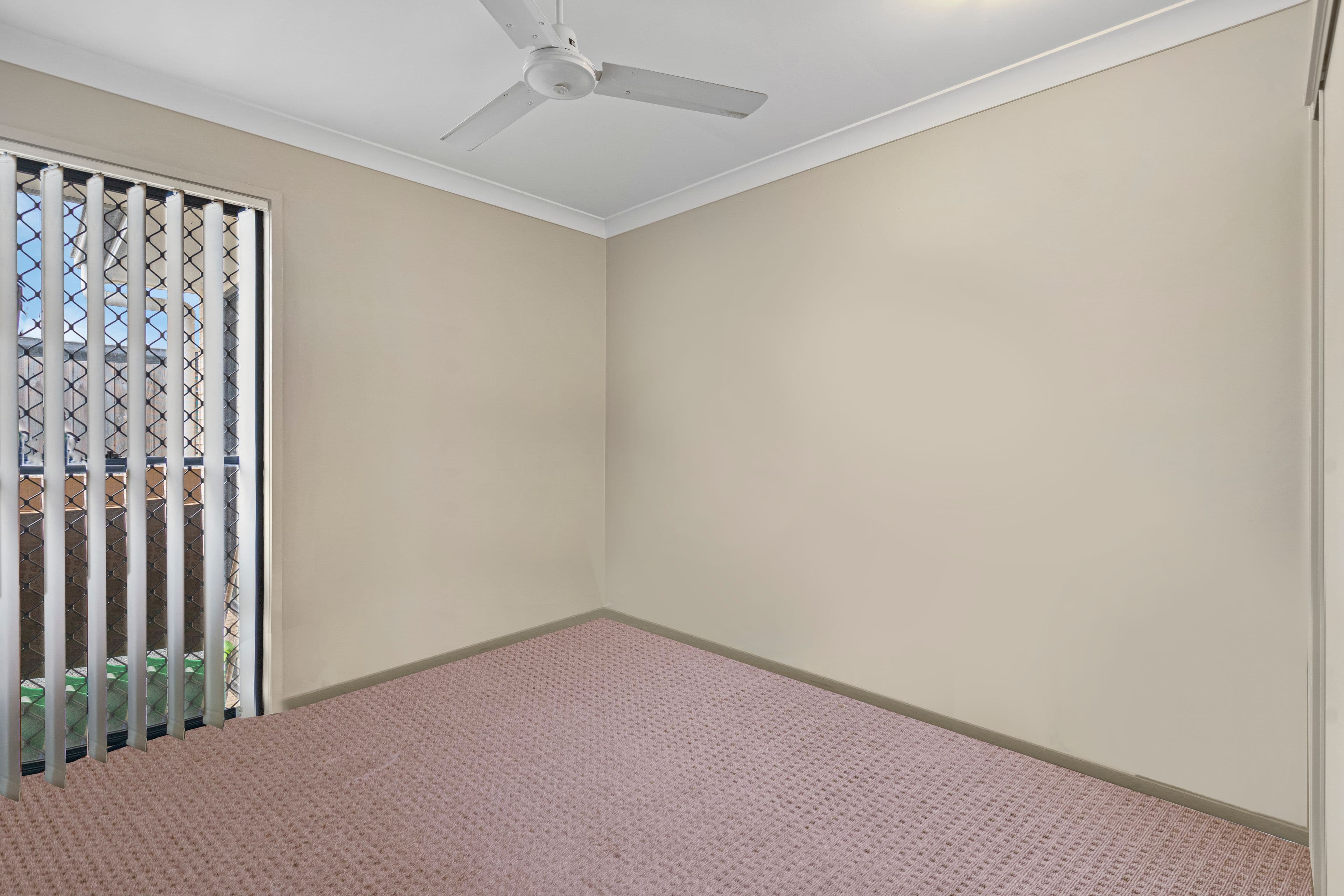 19 Sunstone Court, Logan Reserve QLD 4133, Logan Reserve - Thumbnail 8