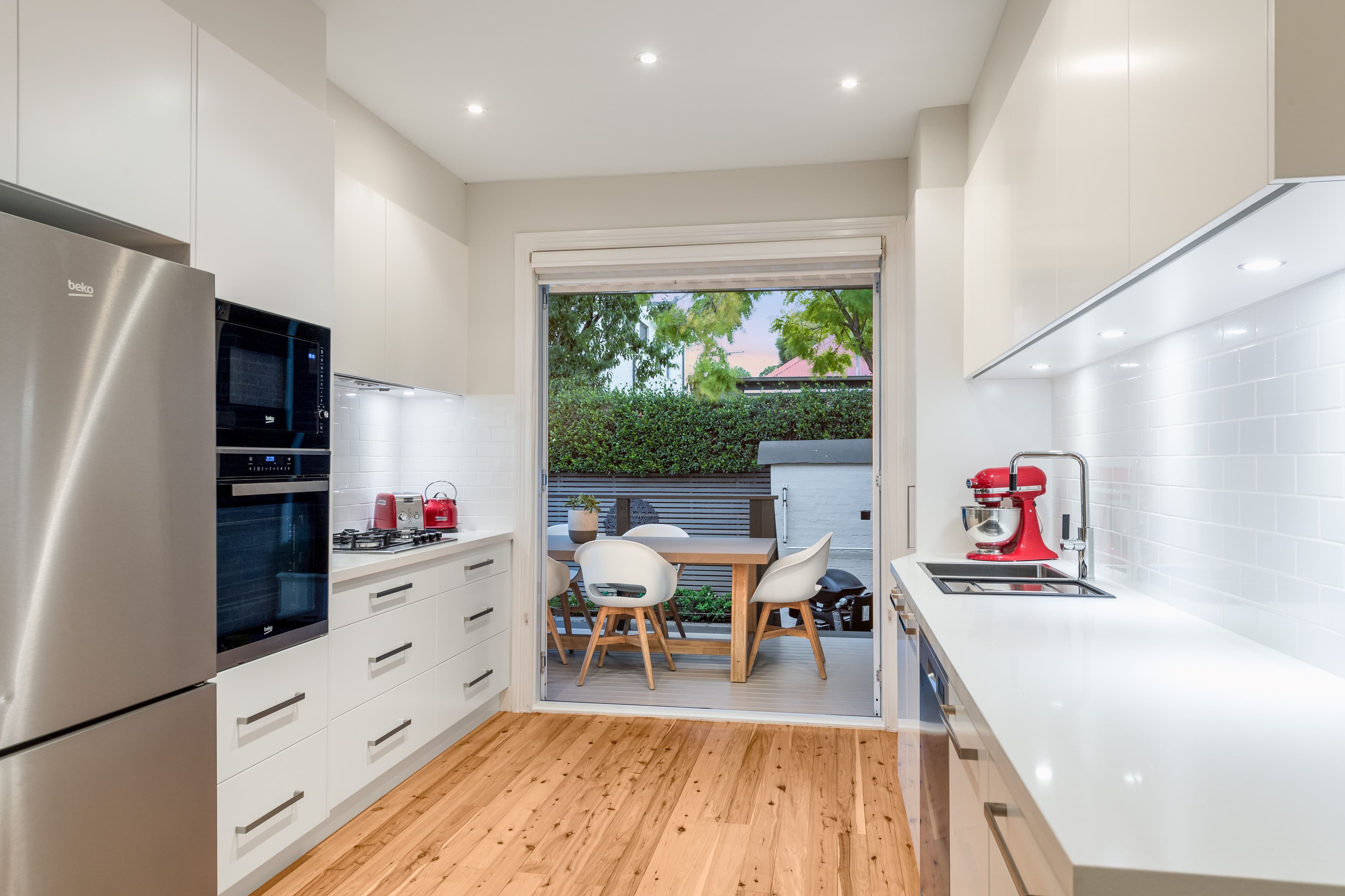 20b Clarendon Parade, West Footscray - Thumbnail 3