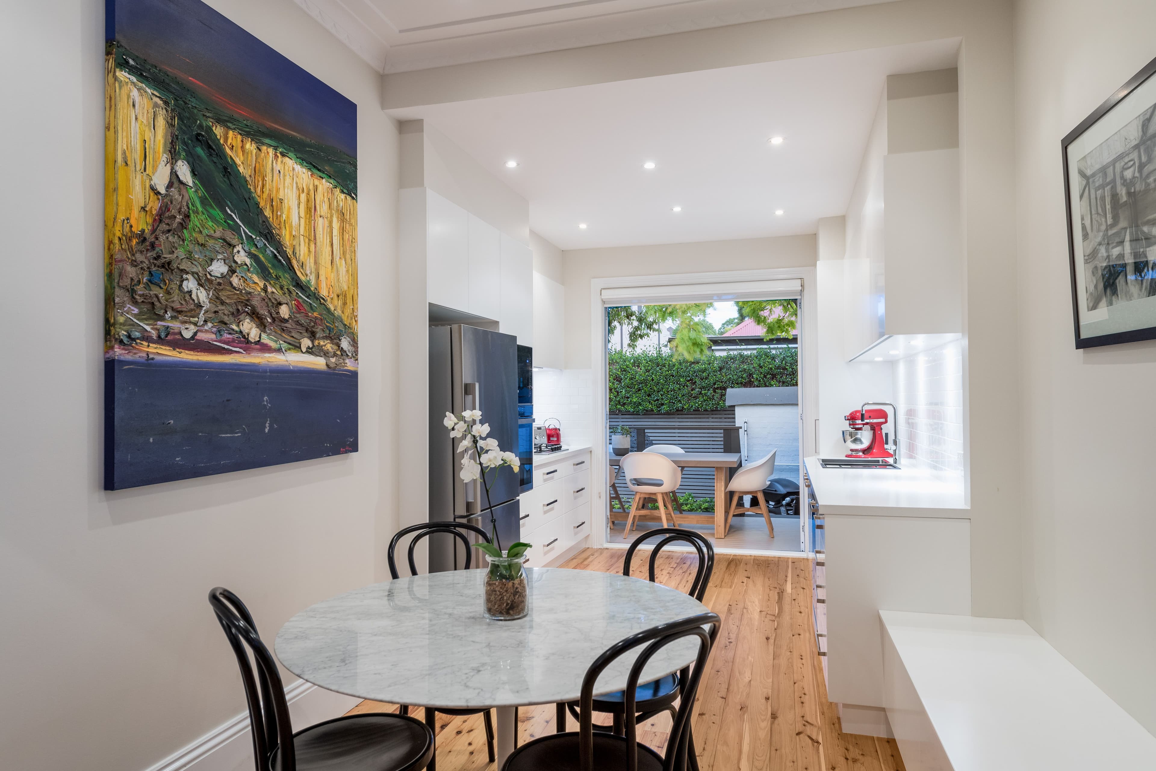 20b Clarendon Parade, West Footscray - Thumbnail 4