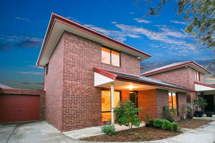 10 Stockdale Avenue, CLAYTON VIC 3168, Clayton - Image 1