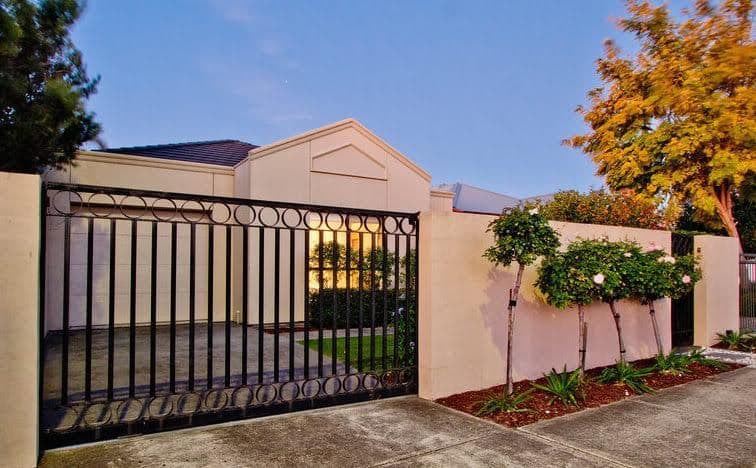 16 Davis Street, West Beach SA 5024, West Beach - Thumbnail 2