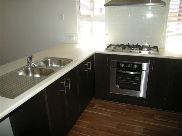 72 Chiltern Avenue, BROOKDALE WA 6112, Brookdale - Thumbnail 2