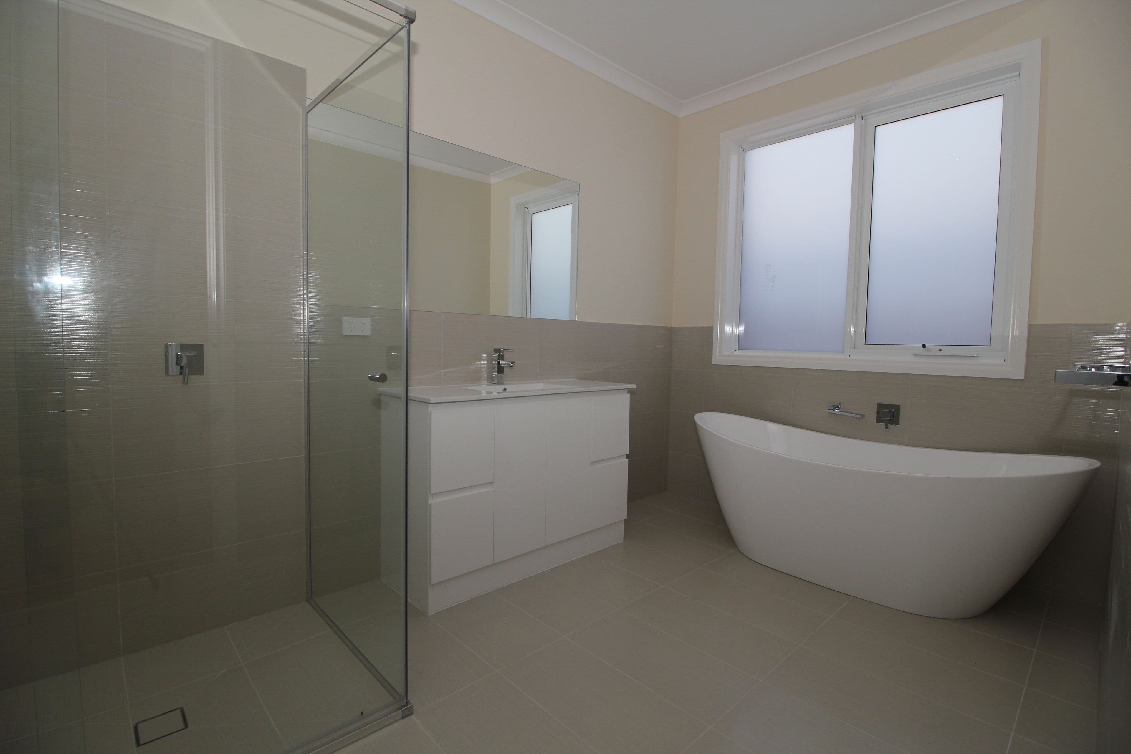 13 Thruxton Street, Cowes VIC 3922, Cowes - Thumbnail 2