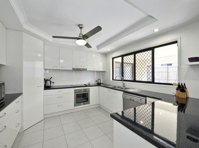 4 Sylvia Court, Rothwell QLD 4022, Rothwell - Image 1