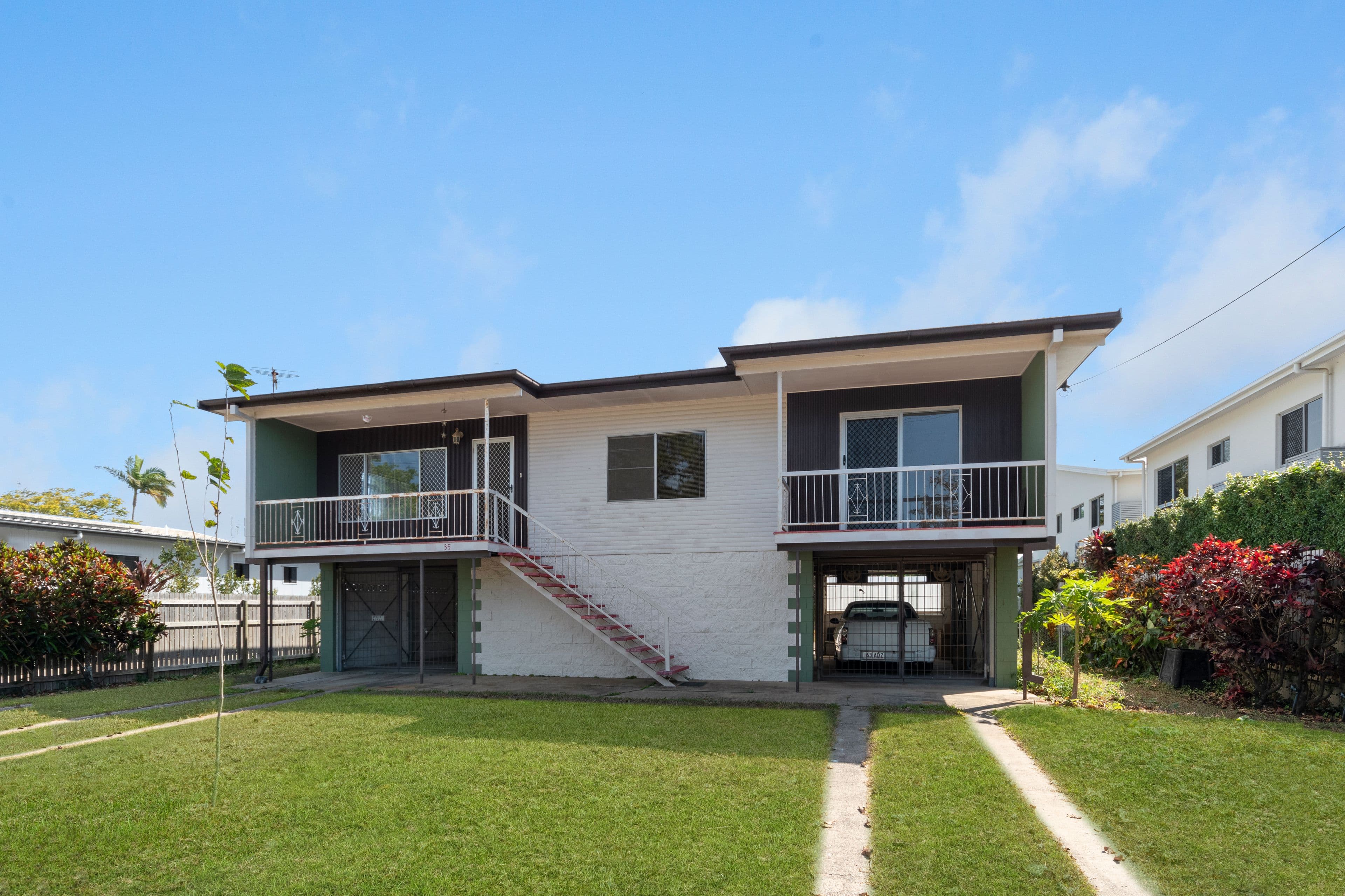 35 Quinn Street, Rosslea QLD 4812, Rosslea - Thumbnail 2