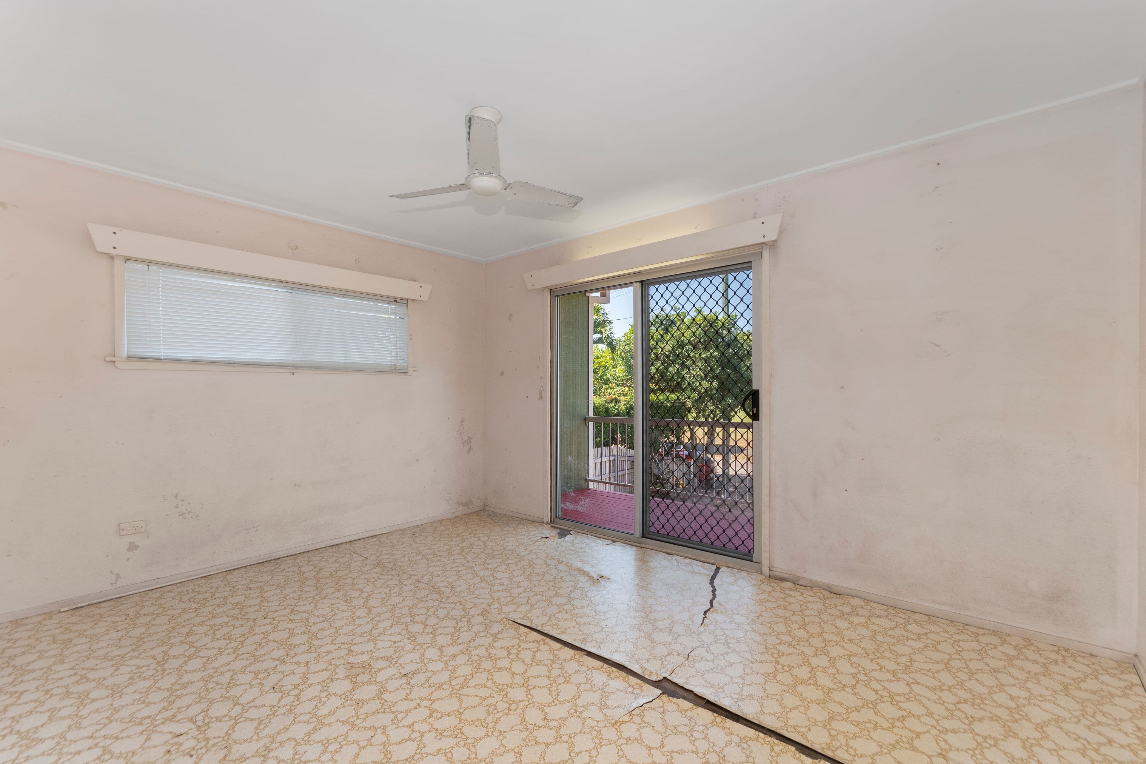 35 Quinn Street, Rosslea QLD 4812, Rosslea - Thumbnail 7