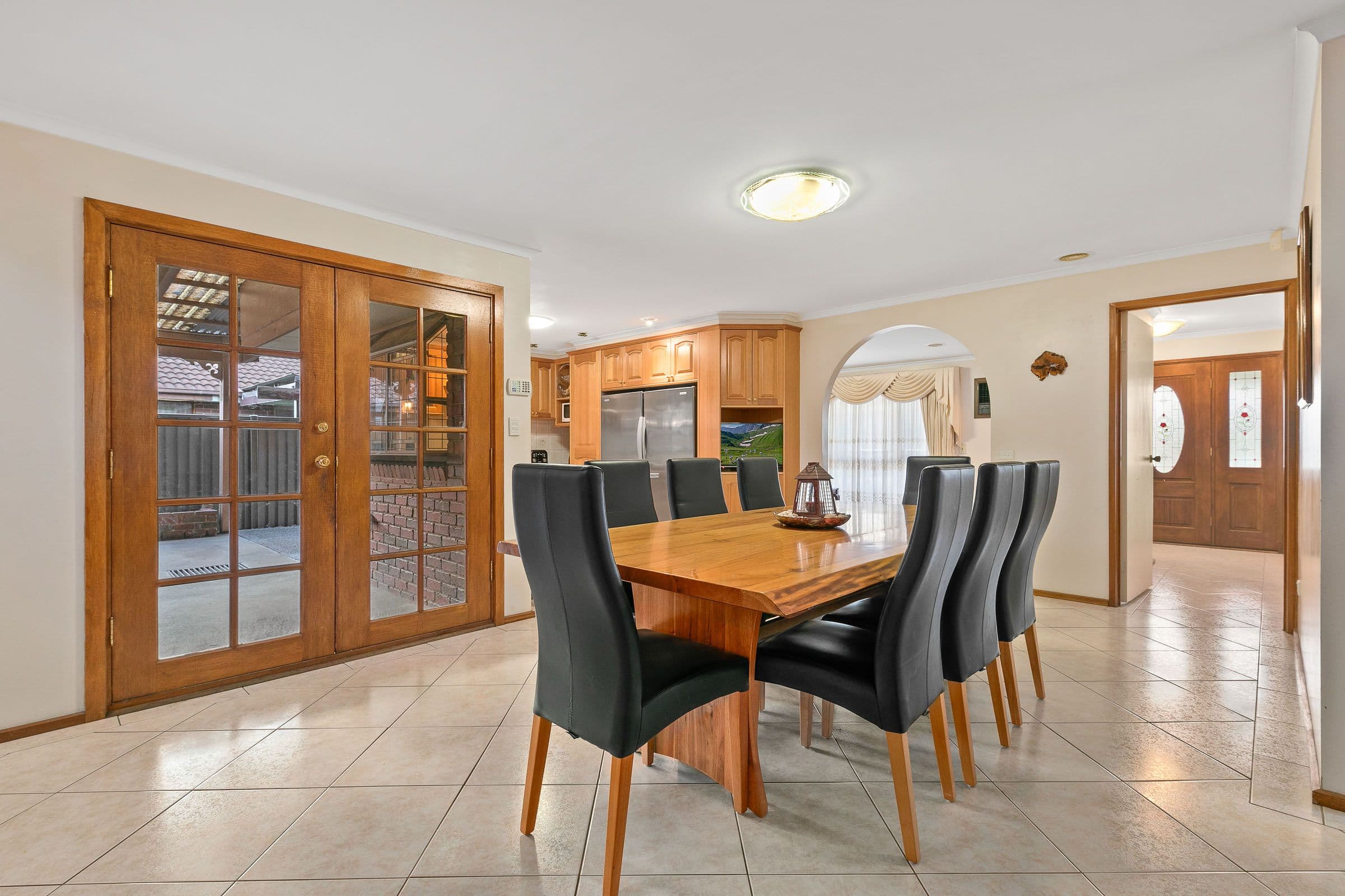12 Arleon Crescent, Cranbourne VIC 3977, Cranbourne - Thumbnail 4