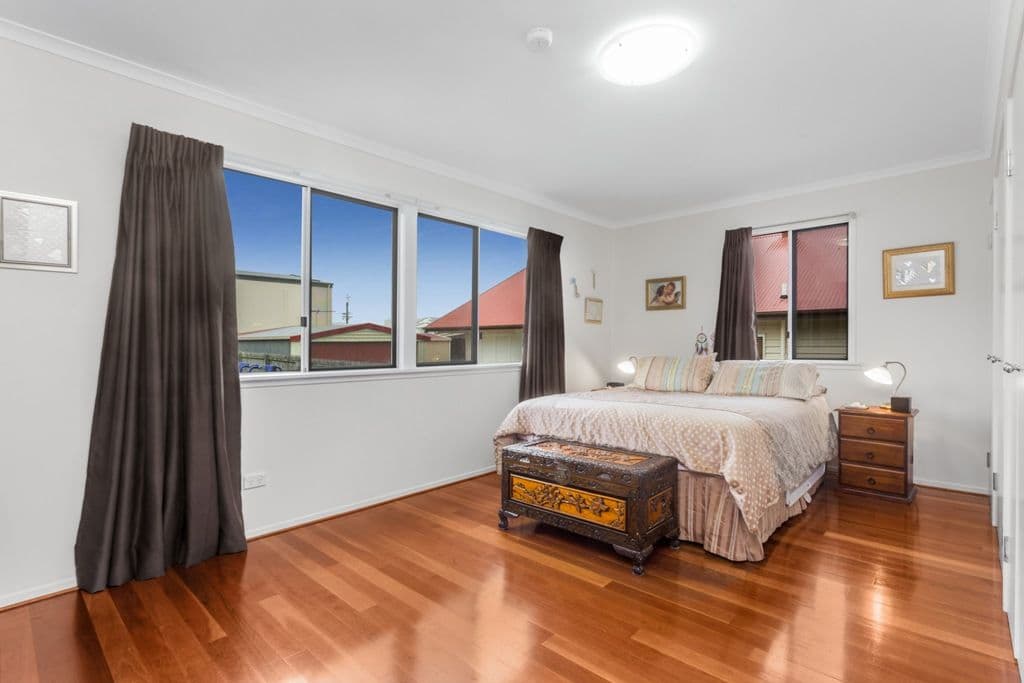 8 Bagot Street, Wavell Heights QLD 4012, Wavell Heights - Thumbnail 3