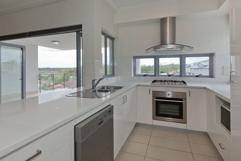 30 Riverview Terrace, Indooroopilly QLD 4068, Indooroopilly - Thumbnail 2