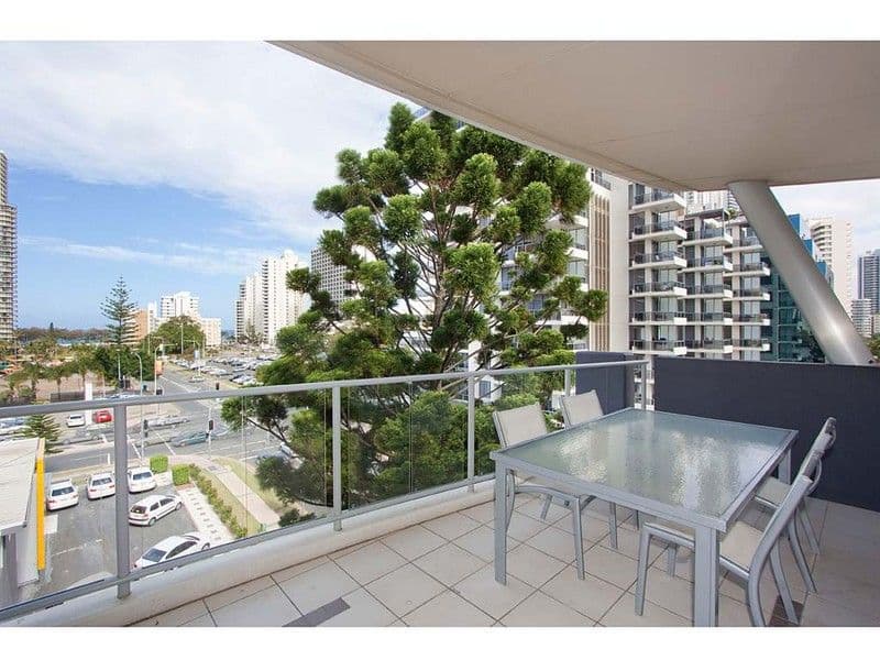 165 'Trilogy', 21 Cypress Avenue, SURFERS PARADISE QLD 4217, Surfers Paradise - Thumbnail 3