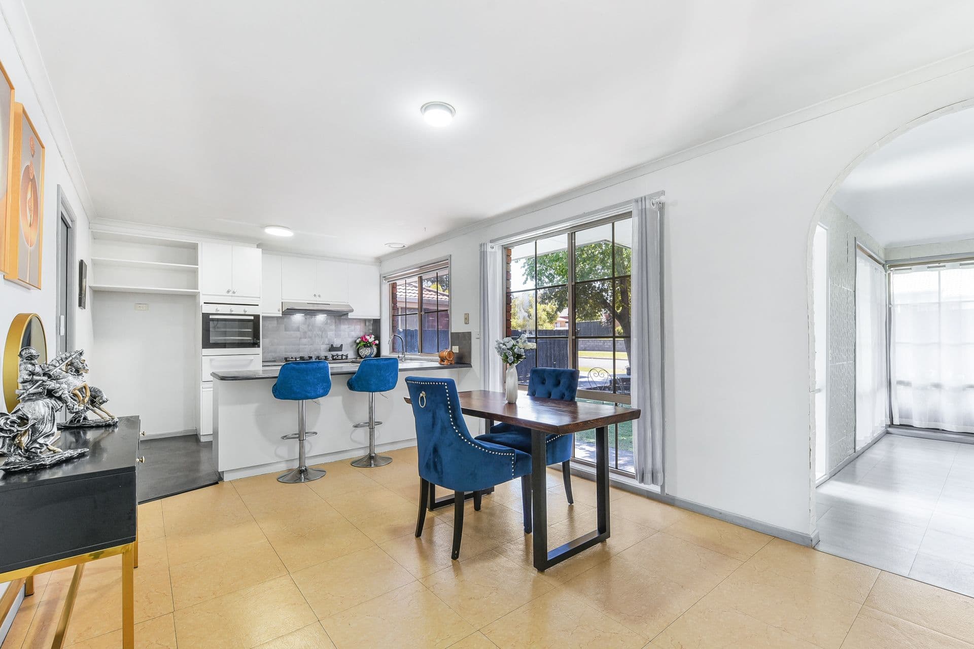 42 Strathavan Drive, Berwick VIC 3806, Berwick - Thumbnail 8