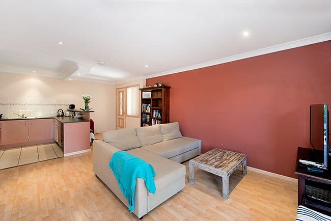 24 Collings Street, BALMORAL QLD 4171, Balmoral - Thumbnail 2