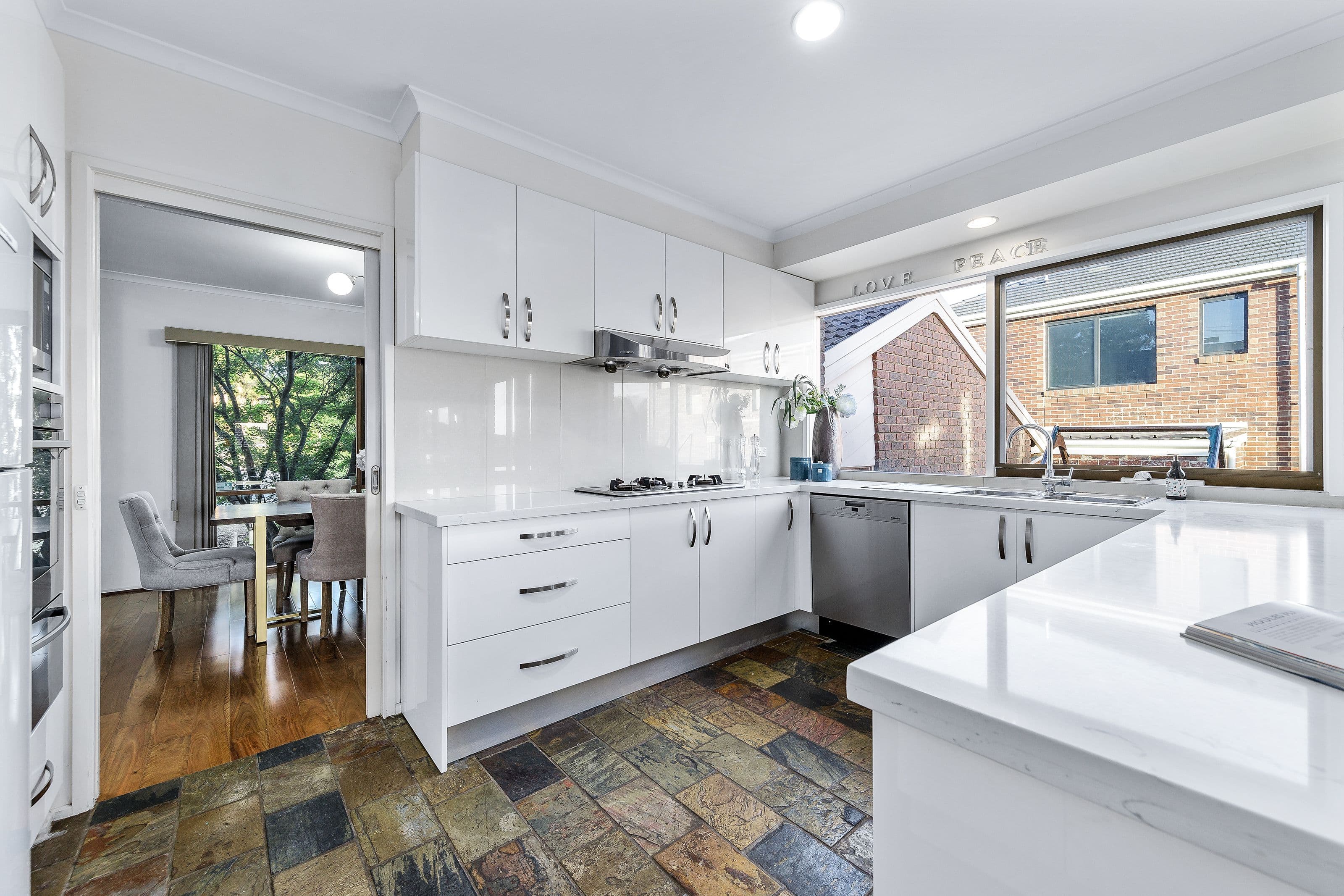 6 Torwood Drive, Vermont South VIC 3133, Vermont South - Thumbnail 4