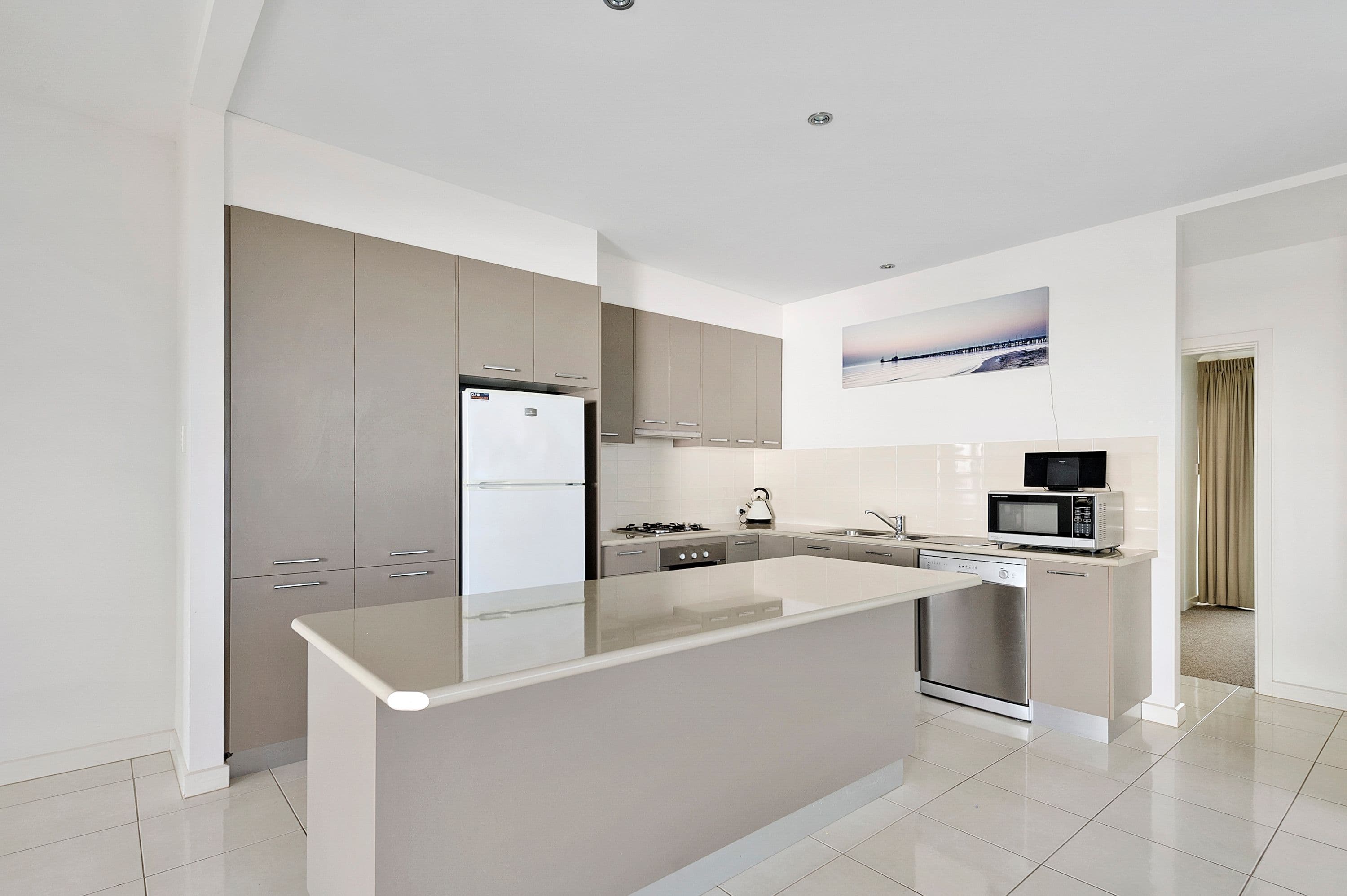 6 Hughes Avenue, Moonta Bay SA 5558, Moonta Bay - Thumbnail 5