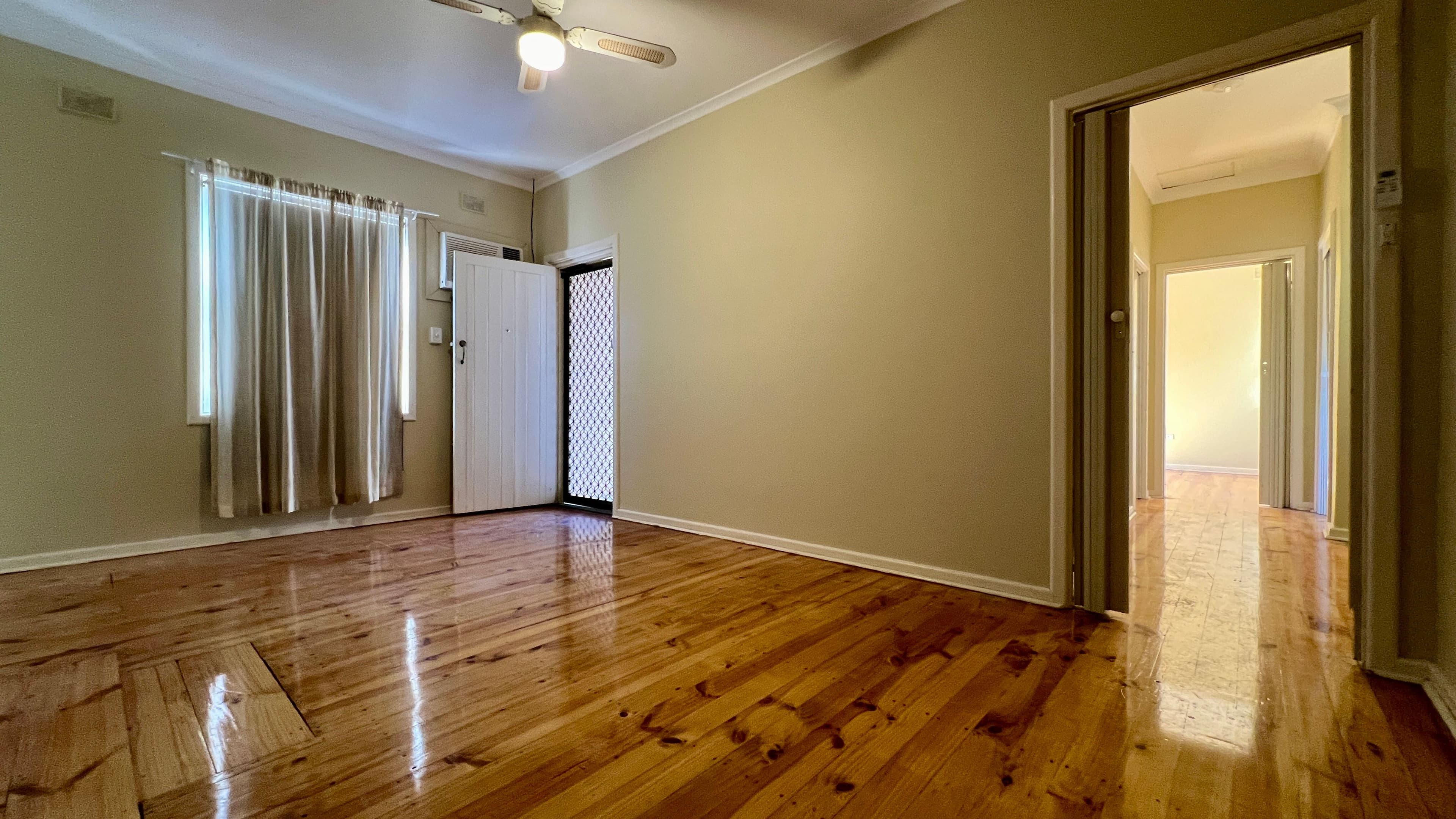21 Loveday Street, Whyalla Norrie SA 5608, Whyalla Norrie - Thumbnail 2