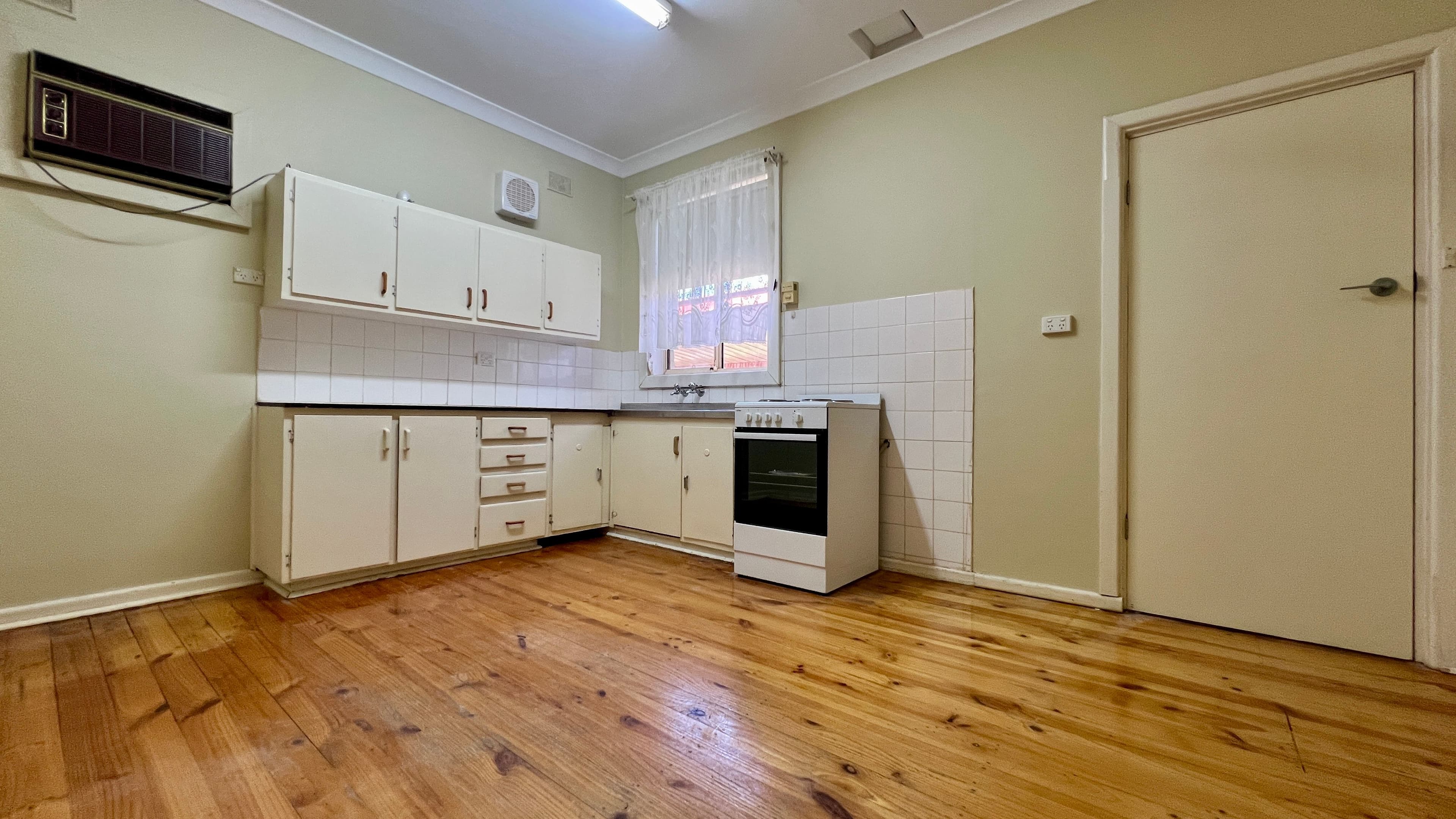 21 Loveday Street, Whyalla Norrie SA 5608, Whyalla Norrie - Thumbnail 3