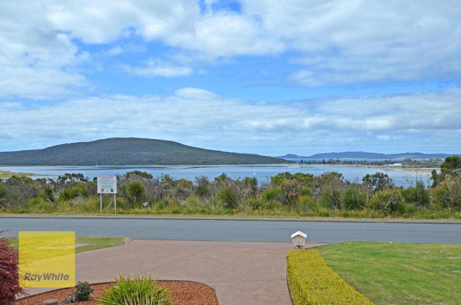 19 Banool Crescent, Bayonet Head WA 6330, Bayonet Head - Thumbnail 5
