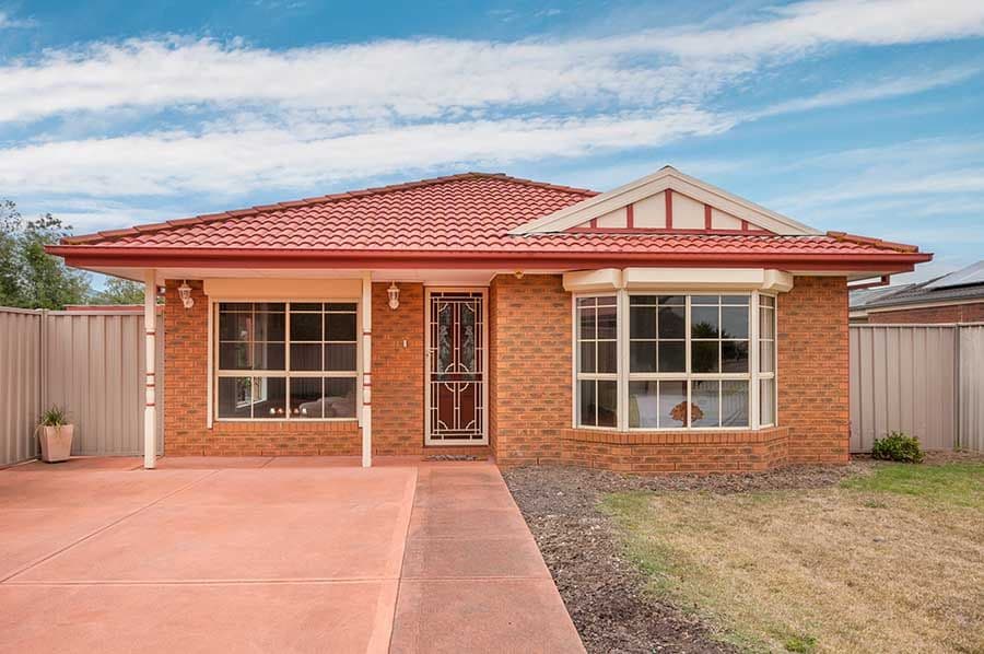 15 Goulburn Way, Craigieburn VIC 3064, Craigieburn - Thumbnail 2