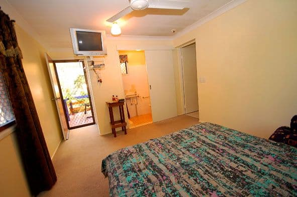 23 Caroline Street, YEPPOON QLD 4703, Yeppoon - Thumbnail 6