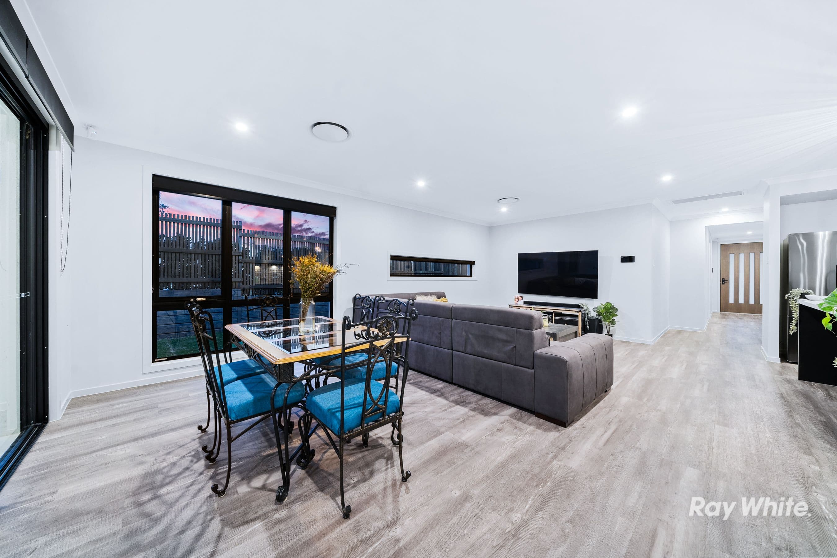 1 Apple Avenue, Greenbank QLD 4124, Greenbank - Thumbnail 8