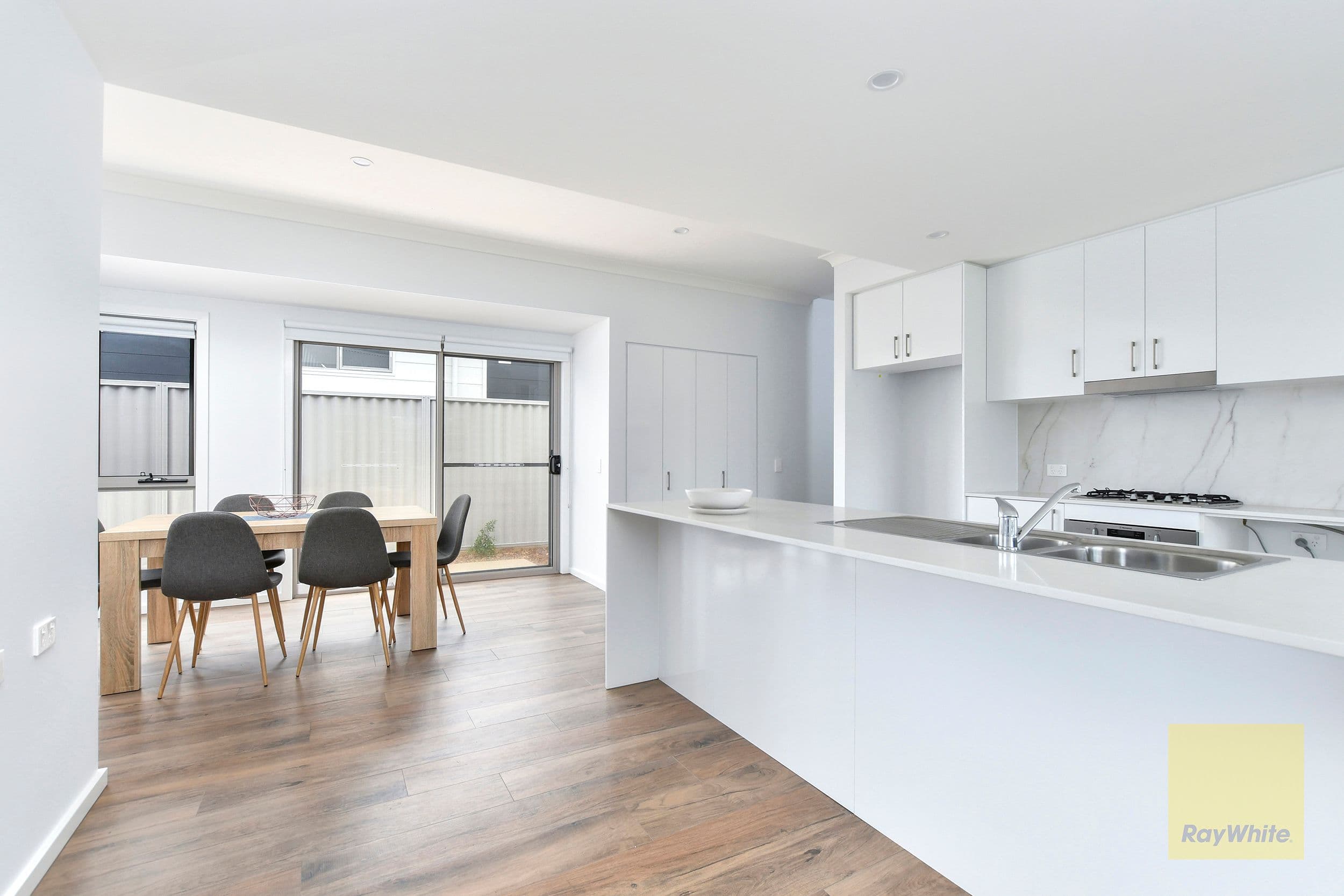 15 Dunban Road, Woy Woy NSW 2256, Woy Woy - Thumbnail 4